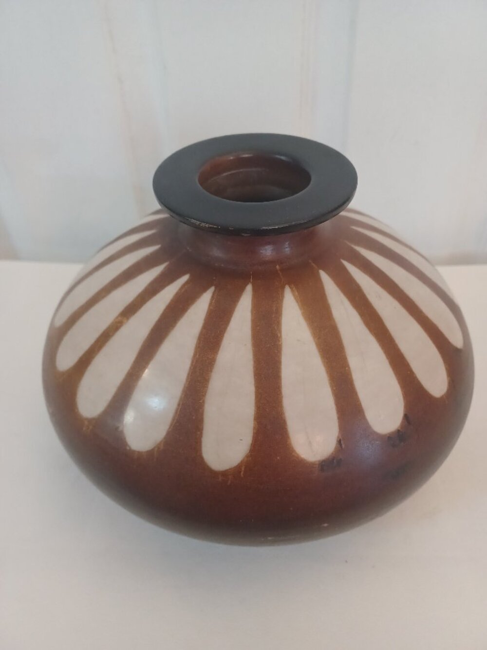 Vintage Jacinto Chiroque Chulucanas Peruvian Pottery Vase Signed 7x9 Fat Belly